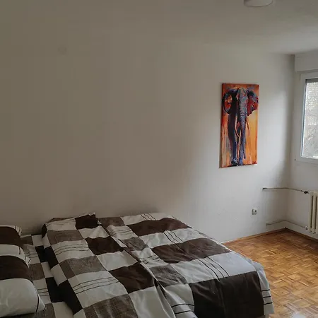 Empress بانيا لوكا